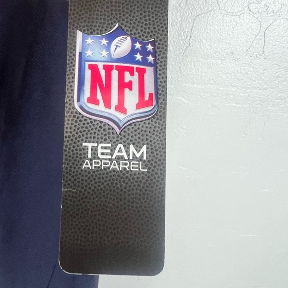 Women’s Seahawks Shirt Size Small NWT - Picture 4 of 6